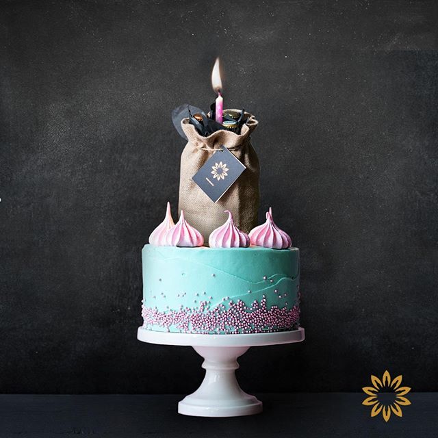 The perfect birthday cake doesn't exis.... TAG a friend who would love to receive this beauty!

#Brewquet #BeerCake #PerfectCake #BirthdayCake #GiftsForHim #SayItWithBeer