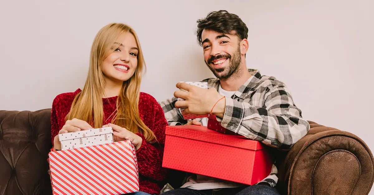 Best Alcohol Gifts For Couples: Ideas for Any Occasion